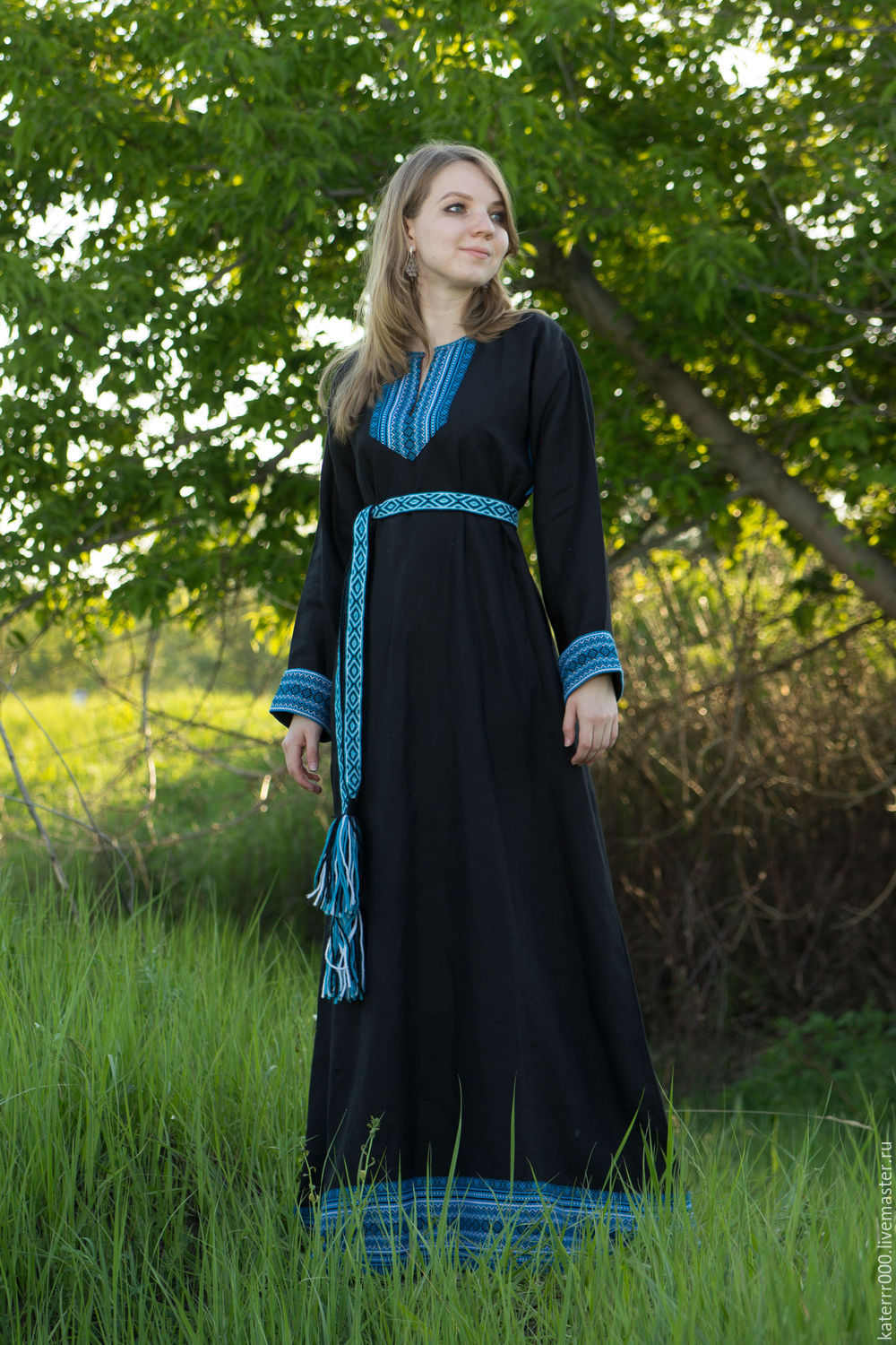 Women in Slavic costumes in Sofia